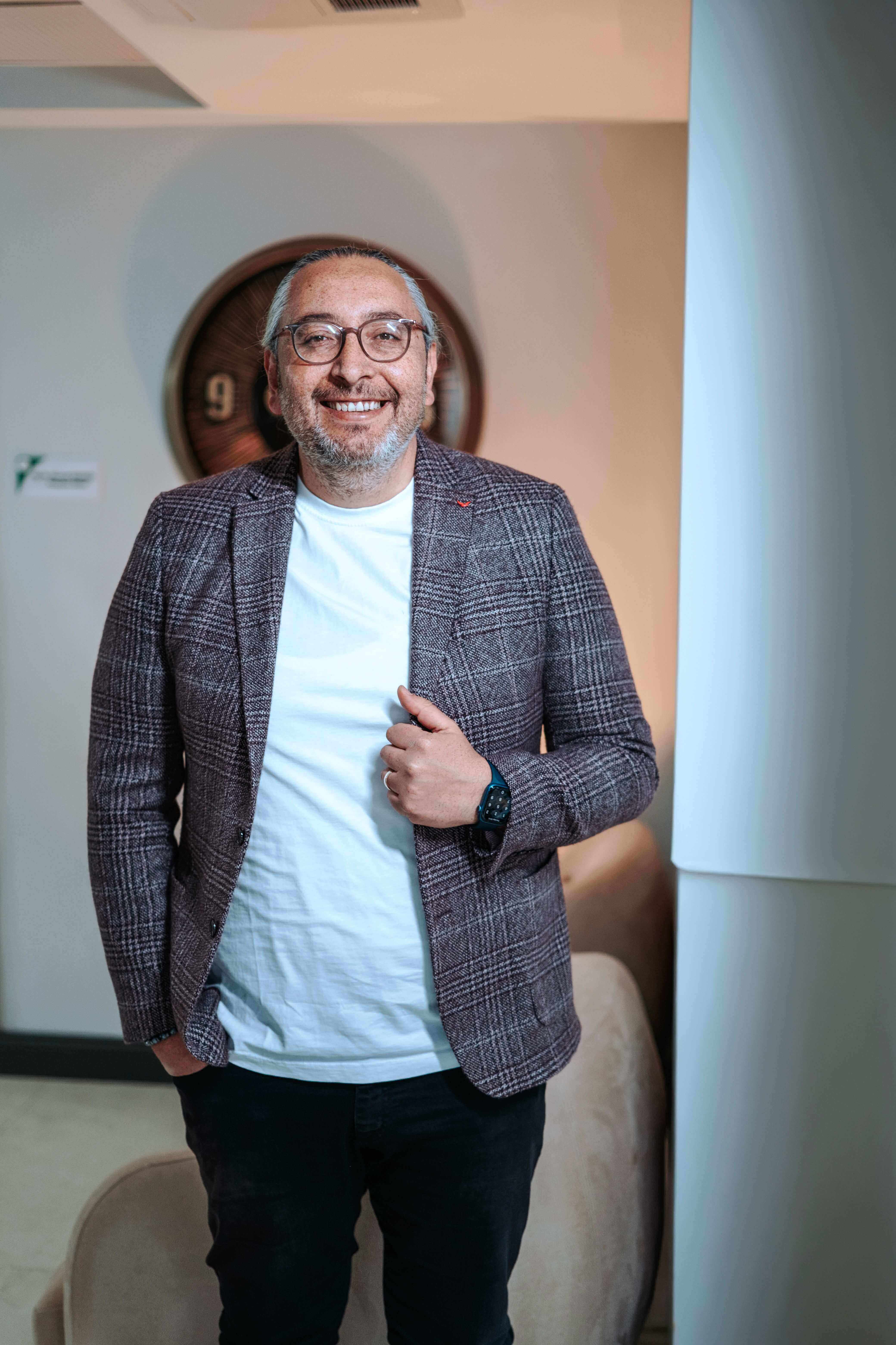 Diego.G  49 años (Sevilla)
